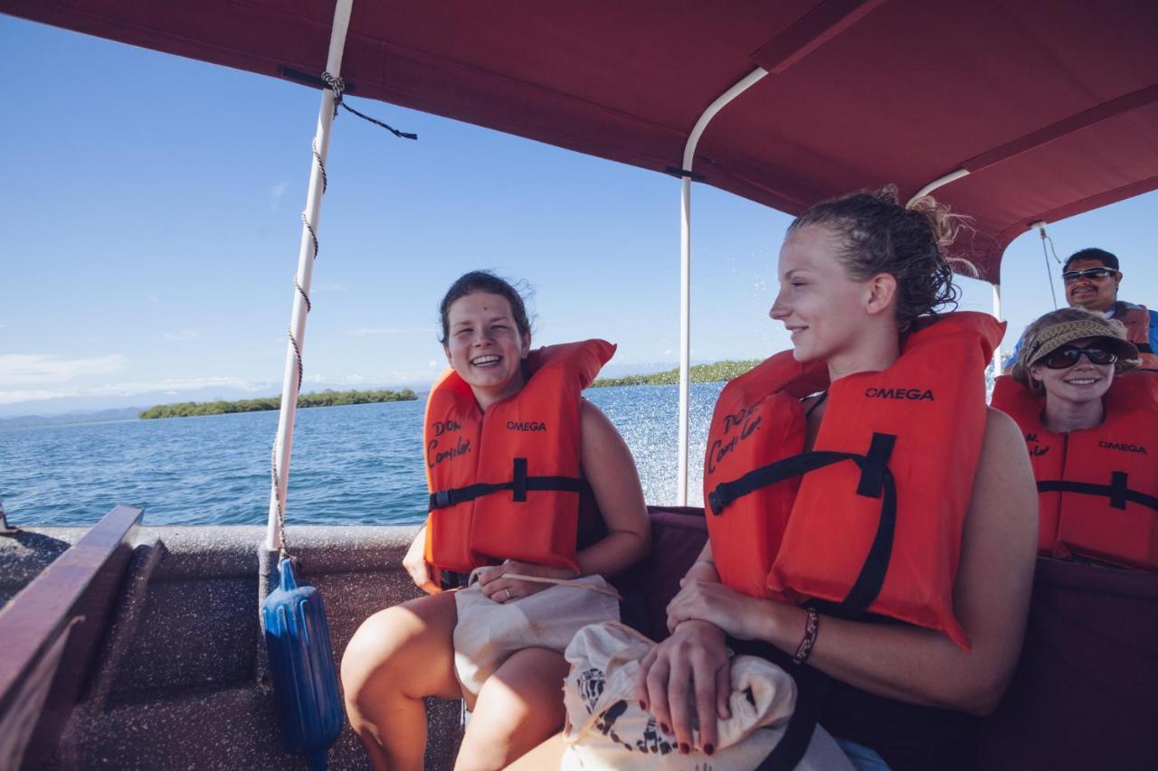Spanish By The Sea - Bocas Bocas Town Ngoại thất bức ảnh