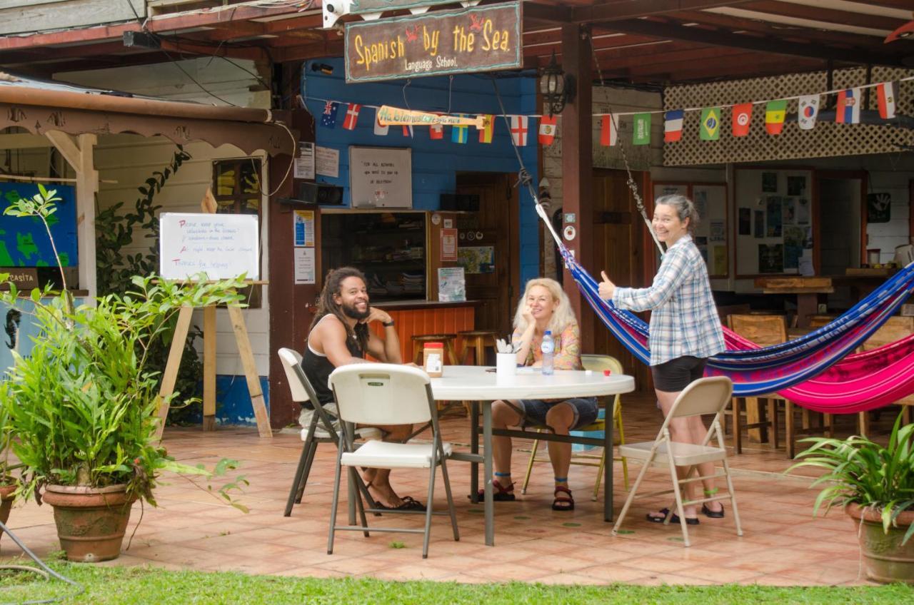 Spanish By The Sea - Bocas Bocas Town Ngoại thất bức ảnh
